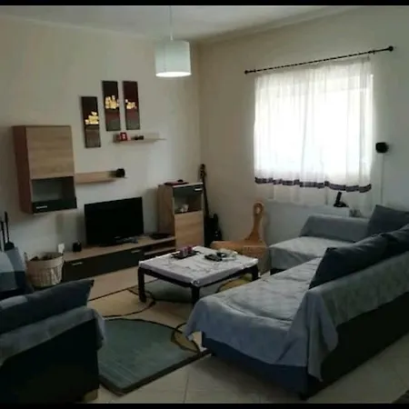 Nefelis House * Tríkala