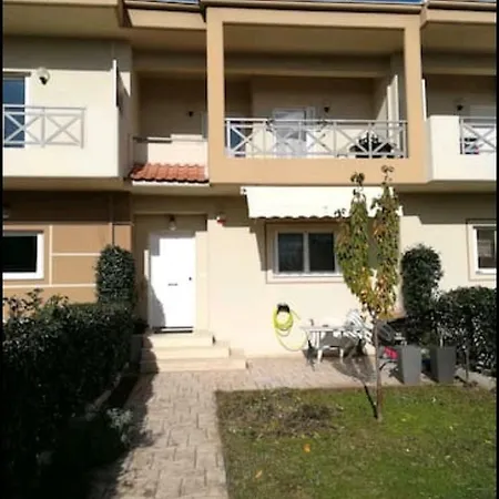 Nefelis House * Tríkala