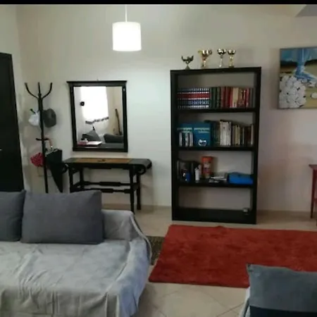 Nefelis House Tríkala